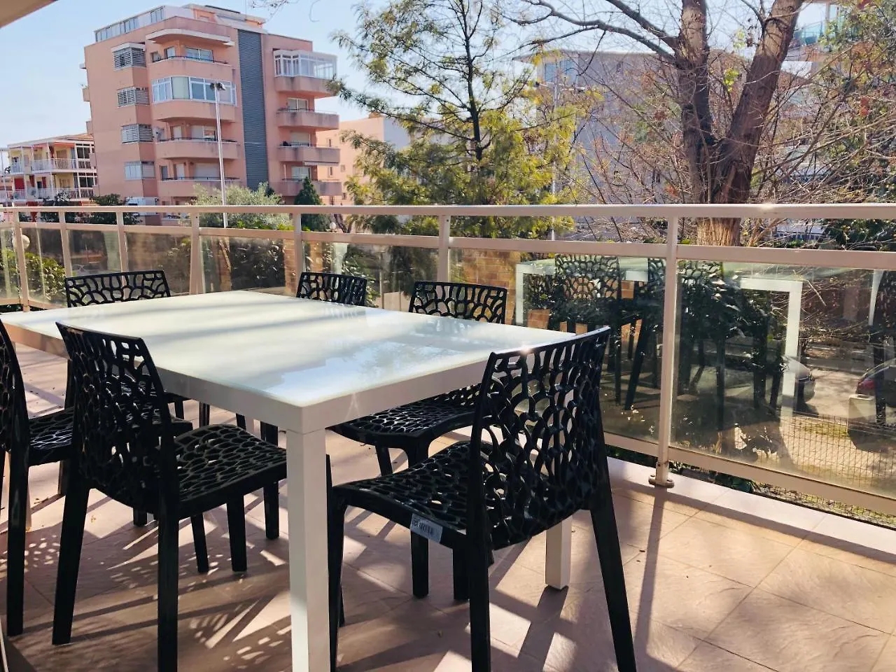 For A Stay Villa Cristal 살루 0*,